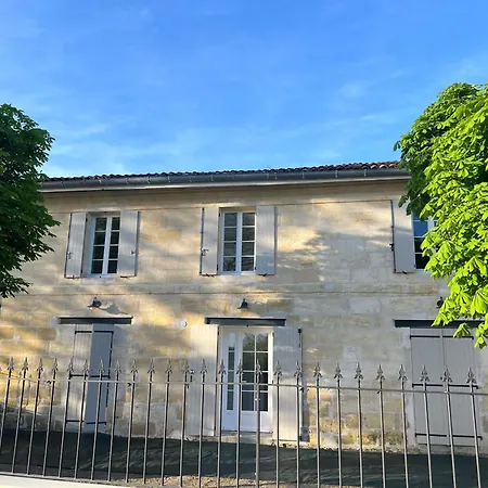 公寓 La Parenthese Quinsac (Gironde)